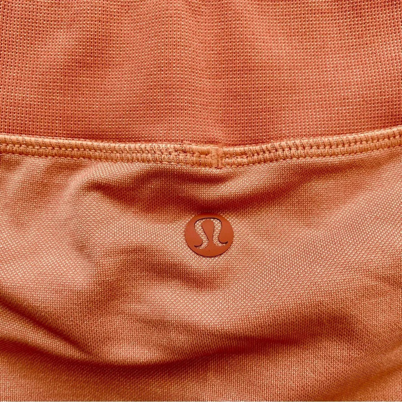 LULULEMON  Ebb to Train Tight * Abstract Seamless Peach Leggings 25” Size 4 - Picture 13 of 15